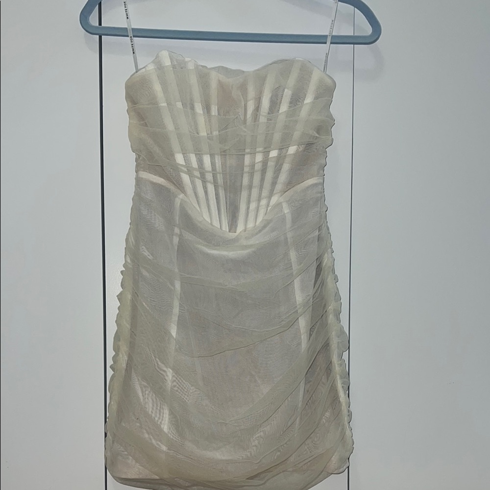 Elegant Cream Strapless Dress